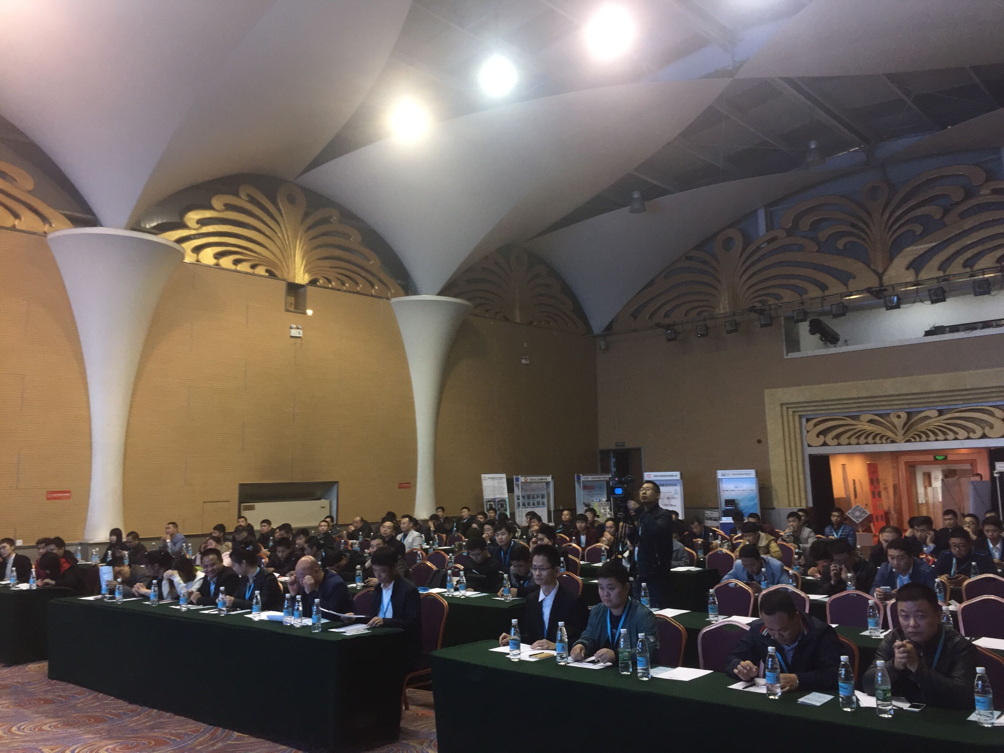 大牌云集，惠满全城！尚维2017品牌全国行石家庄站圆满落幕！